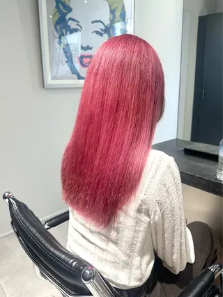 セミロング カラー ハイトーン/ウルフ/ レイヤー/Asukaのヘアスタイル