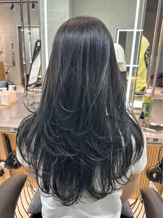 ロング ✨髪質改善特化✨副 店長椎葉信乃介のヘアスタイル