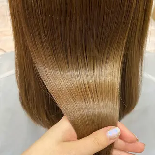 ミディアム カラー 🫧透け感⋆艶髪💎 山口アヤカのヘアスタイル