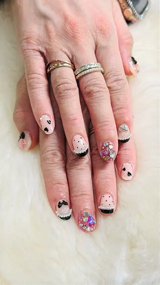 ネイル Queenie nailのネイルデザイン