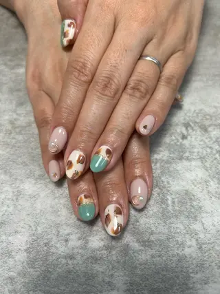 ネイル M`sプライベートサロン所属・Ｍ`s プライベートサロンのネイルデザイン