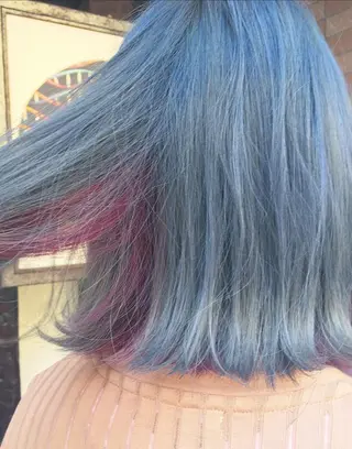 ショート カラー ブリーチ、パーマ 西部笑のヘアスタイル