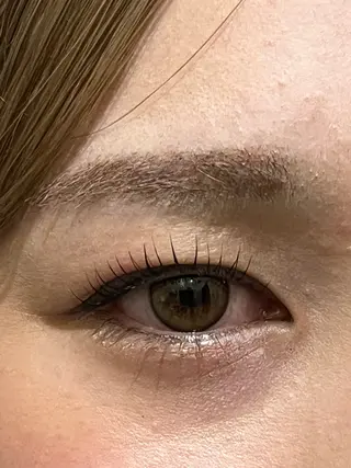 マツエク・マツパ Cure所属・三澤 朱里の眉毛・アイブロウイメージ