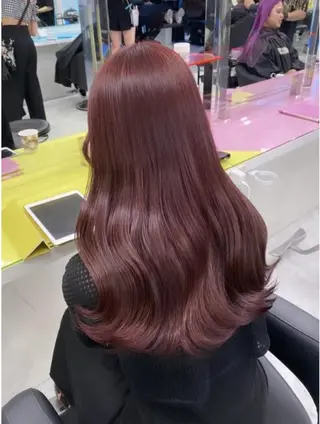 ロング カラー 🌈カラーとエクステ 🌈のヘアスタイル