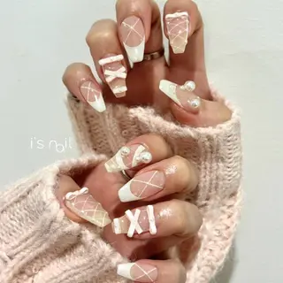 ネイル i's nail 〈アイズネイル〉のネイルデザイン
