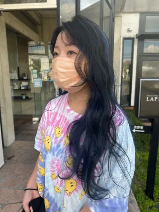 ロング カラー 只野 真衣のヘアスタイル