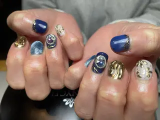 ネイル M. KOTOMIのネイルデザイン