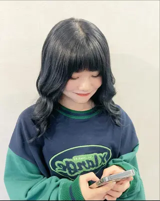 セミロング 透明感style 🌿 ASUKAのヘアスタイル