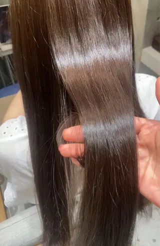 ロング カワイイ冬の艶カラ ー🧣‎🤍心奈のヘアスタイル