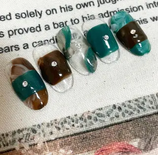 ネイル 栗田 ゆう子のネイルデザイン