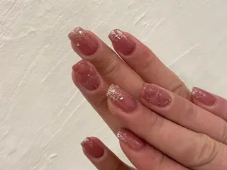 ネイル ネイル&アイ QUEEN&CRIMSON所属・眉WAX/ピーリング ホワイトニングの眉毛・アイブロウイメージ