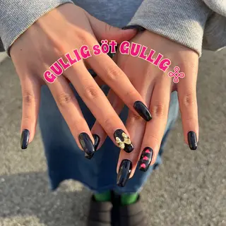 ネイル GULLIG söt GULLIGのネイルデザイン