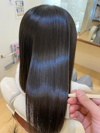 ロング 『髪質改善』服部 隆志のヘアスタイル