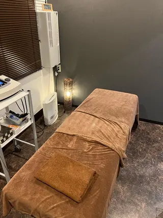 メンズ 美容鍼灸サロン LOMIHARIのエステ・リラクイメージ