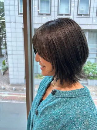 ショート カラー ゆい/パーマ/レイヤ ー/似合わせカラーのヘアスタイル