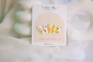 ショート N2.nail所属・N2 nailのネイルデザイン