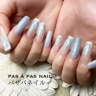 ロング ネイル Yakko pas á pasのネイルデザイン