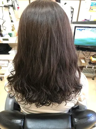 ロング パーマ ヘアサロン モカ所属・石塚 浩のヘアスタイル