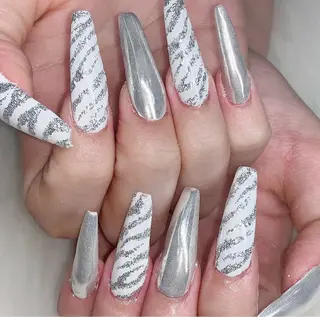 ネイル NAILSGOGO shibuyaのネイルデザイン