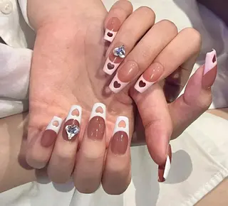 ネイル モナ& ミユのネイルデザイン