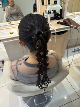 ロング ヘアアレンジ 宮永 璃沙のヘアスタイル