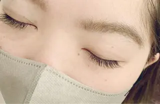 マツエク・マツパ Nordlys Room所属・やまにたゆか🌿 Nordlysのマツエク・マツパデザイン