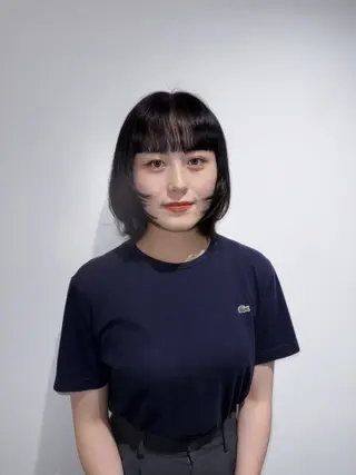 ミディアム カラー 杏 華のヘアスタイル