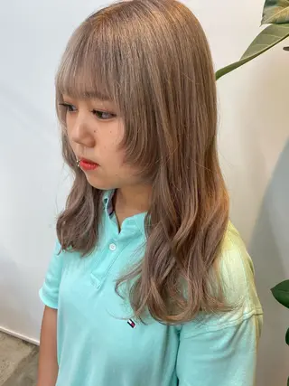 セミロング カラー 🌼ハイライト透明感 🌼maiのヘアスタイル