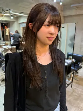 ロング レイヤーカット\ウル フ　chinatsuのヘアスタイル