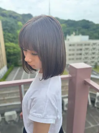 ミディアム カラー Viage （ビアージュ）のヘアスタイル