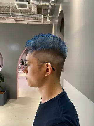 カラー 石塚 健汰のヘアスタイル