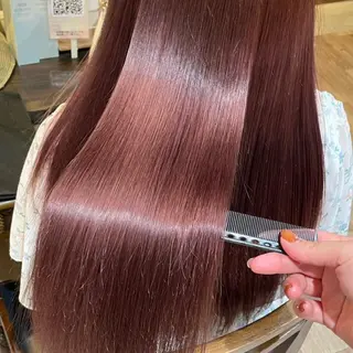 ロング カラー 𝙎𝙚𝙞𝙧𝙖 ☆カット/パーマのヘアスタイル
