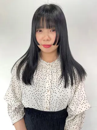 ロング silo所属・silo MOKA 顔周りカット🦦のヘアスタイル