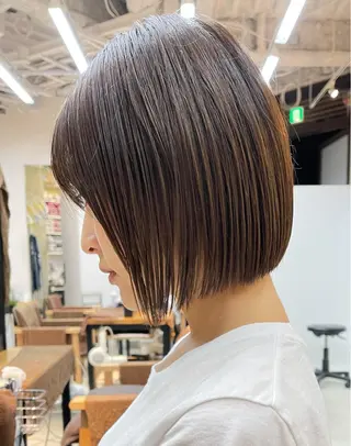 ショート カラー mee.urawa所属・似合わせショート×透 明感/やじまたかしのヘアスタイル