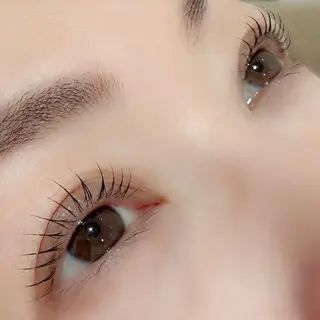 マツエク・マツパ 束感まつ毛🦋 京橋/藤本加奈のマツエク・マツパデザイン