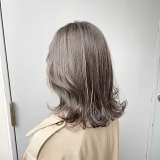 セミロング カラー I'S.横浜所属・赤み消しカラー 🍀JUNKIのヘアスタイル