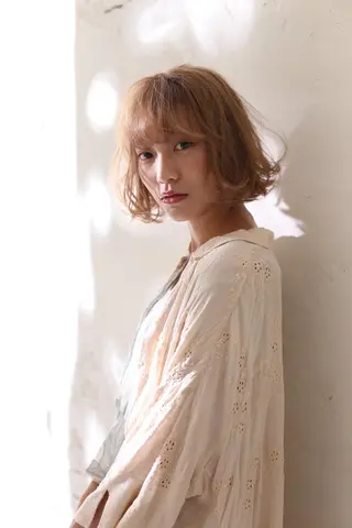 ミディアム 小林 永佳のヘアスタイル