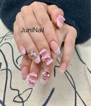 ネイル JuniNail 주니네일🇰🇷suのネイルデザイン