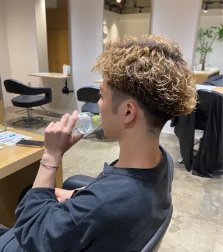 パーマ メンズ 🤎カット/ブリーチ /縮毛矯正/大宮🤎のヘアスタイル