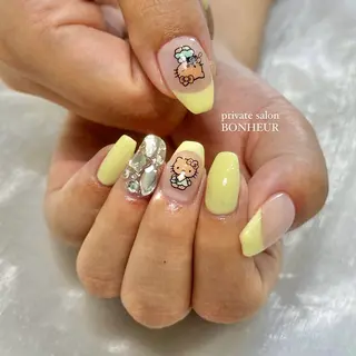 ネイル BONHEUR Annaのネイルデザイン