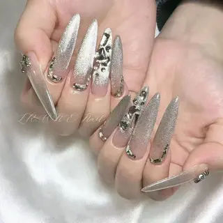 ネイル ルラワンネイル エンのネイルデザイン