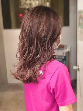 ミディアム EIGHT 船橋のヘアスタイル