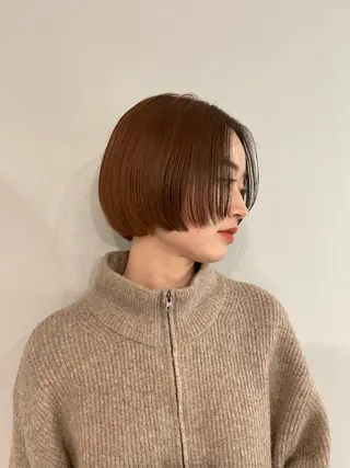 カラー ミルクティーベージュ ブリーチ🖤サヤカのヘアスタイル