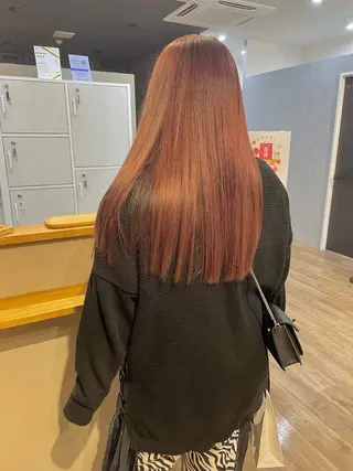 ロング カラー Basis 田口豪司のヘアスタイル