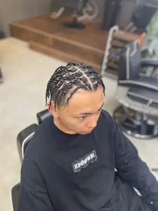 メンズ ヒロ銀座バーバーショップ丸の内店所属・ITO TOMのヘアスタイル