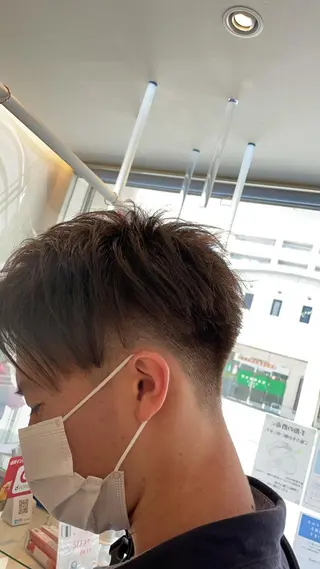 メンズ MODEks eau 佐藤優志のヘアスタイル