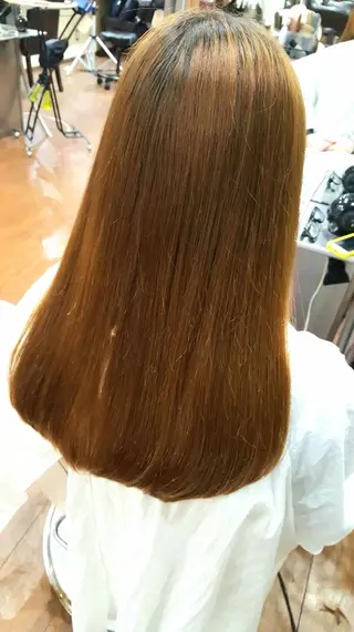 ロング 平田 久恵のヘアスタイル