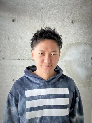 ショート パーマ メンズ MENS  FEEL南森町所属・佐藤 達郎のヘアスタイル
