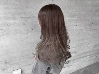 ロング カラー Kingdom鎌倉所属・透明感カラー/艶髪 /鎌倉/ヤタベケンタのヘアスタイル