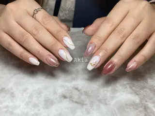 ネイル 🫧 Akiaのネイルデザイン